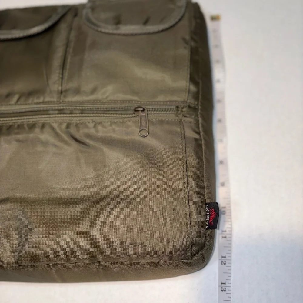High Sierra Army Green Laptop or Messenger Bag pockets